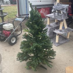4 Ft Christmas Tree Or 6 Ft Tree