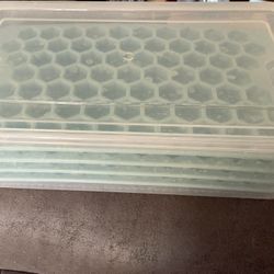 Ice Tray- Tiny Cubes 
