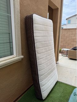Free twin mattress. Yes, it’s still available.