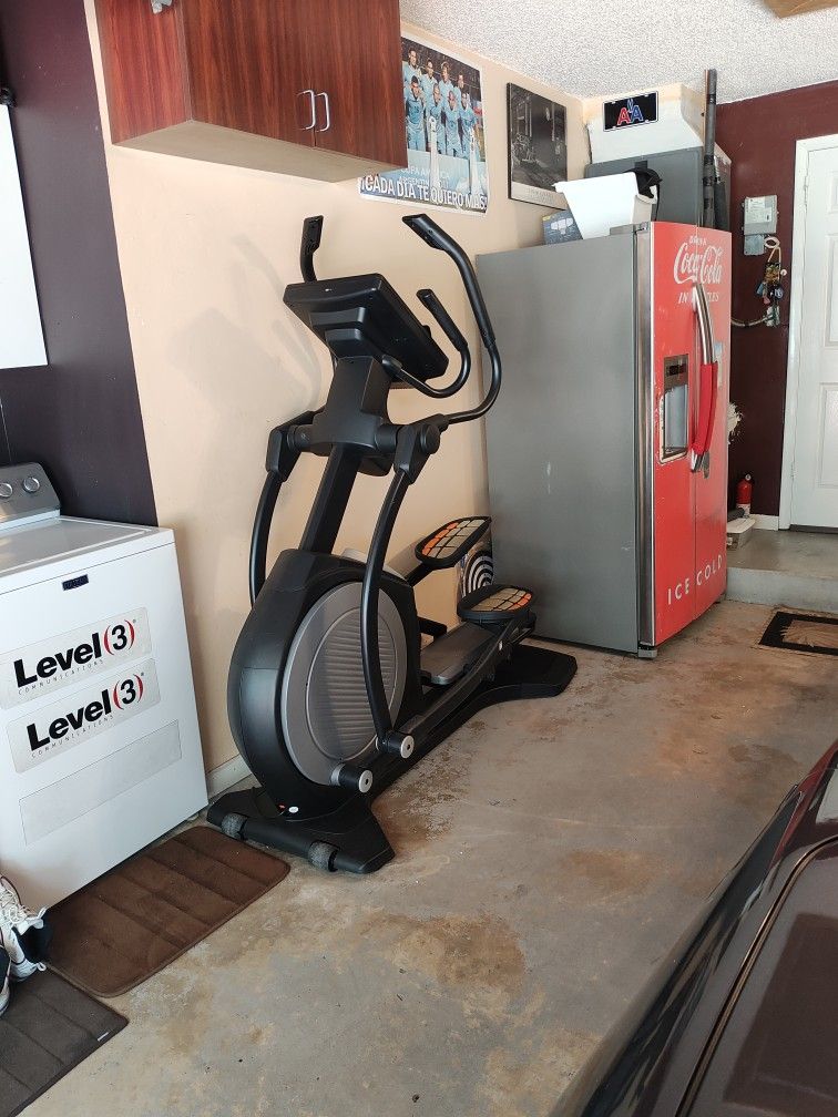 NordicTrack Elliptical $500