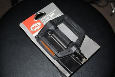 One piece crank platform pedals 1/2"