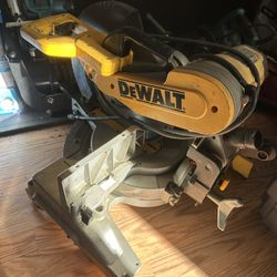 DeWalt Miter Saw