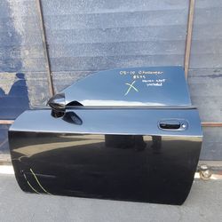 08.09.10 Challenger Left Door Assbly $575 Mirror Not Include