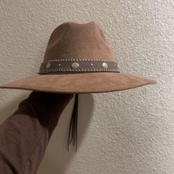 Rock’Em Women’s Hats