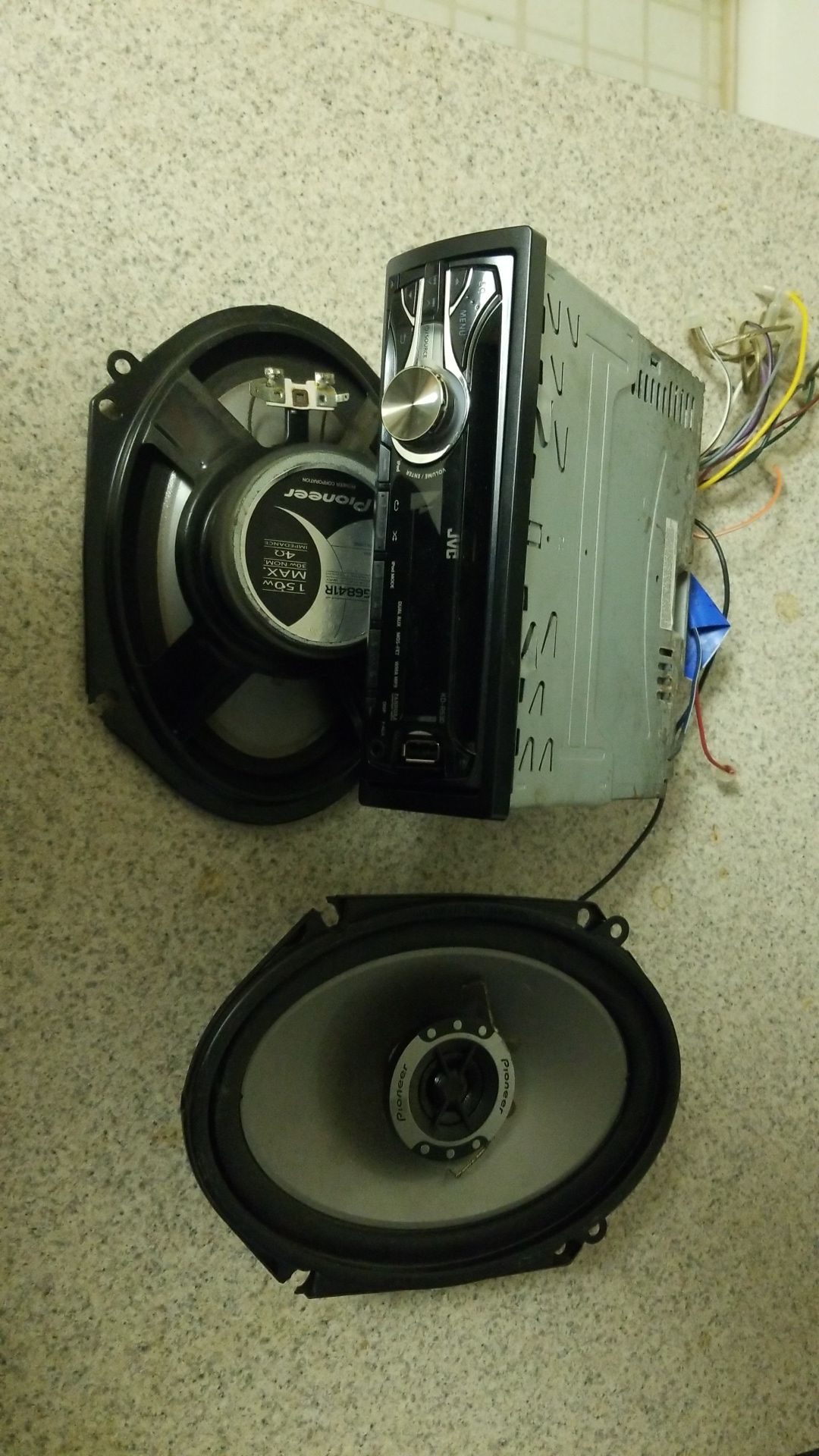 Pioneer speakers and jvc radio combo