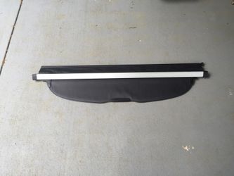 SUV Rear privacy screen like new