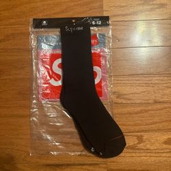 Supreme Socks 
