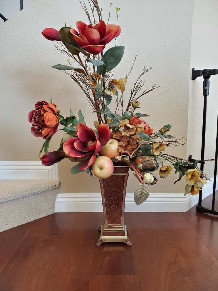 Silk Flower Arrangement