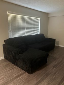 Sectional viral fluffy couch