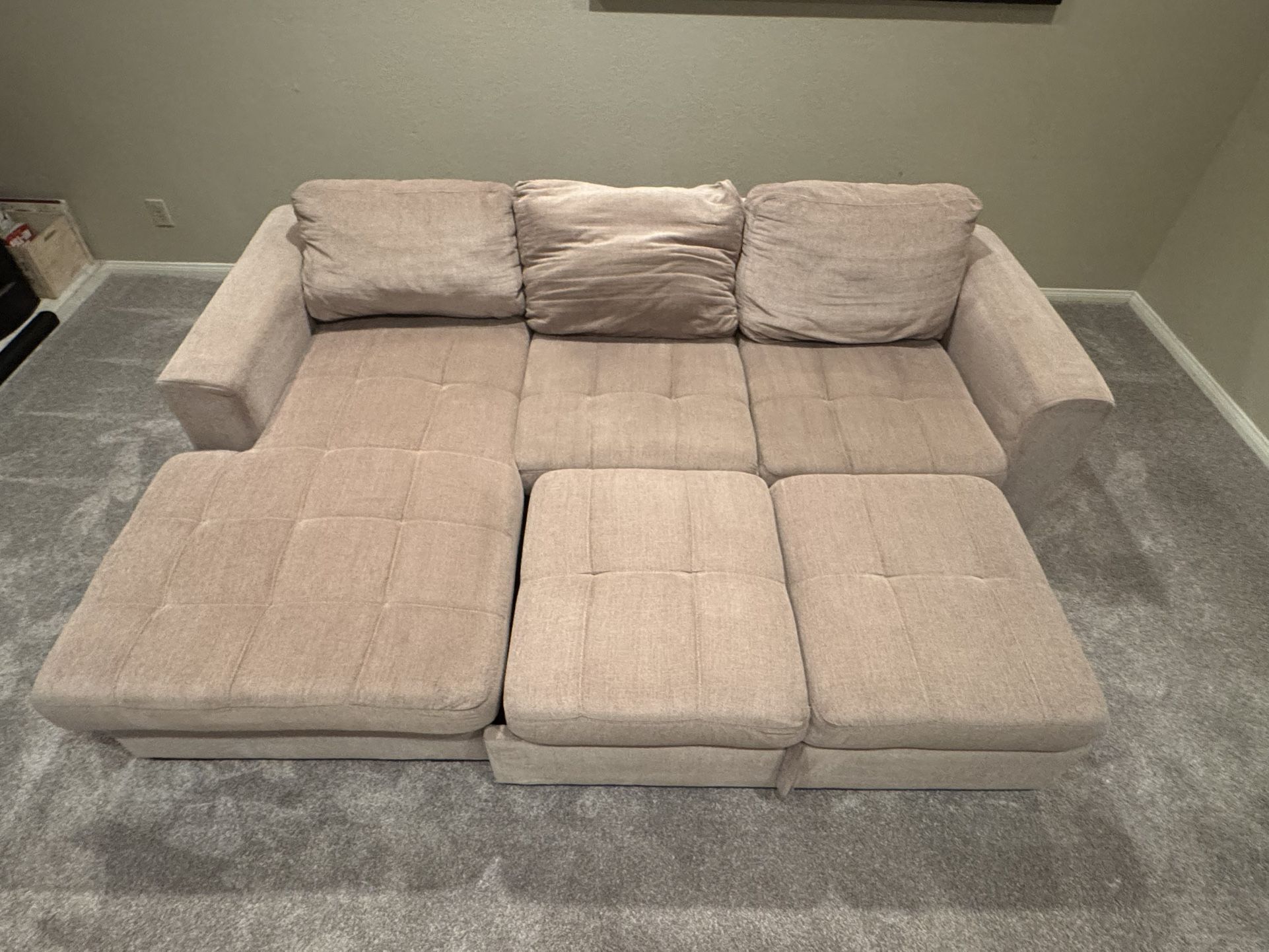 Sofa Chaise