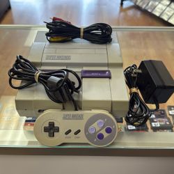 Super Nintendo Console