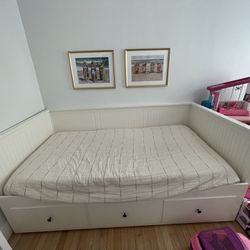 IKEA Hemnes Day Bed - Mattress Not Included