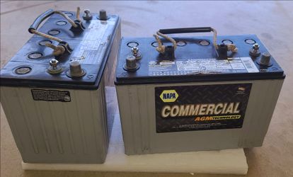 NAPA Commercial AGM 12V Deep Cycle Batterie 9831DT
