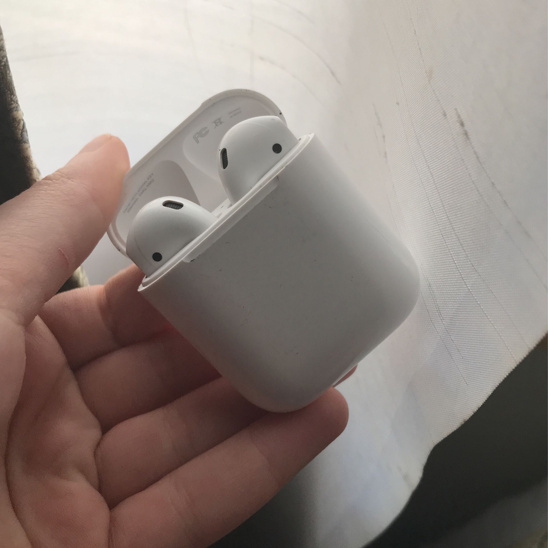AirPods Perfect Condition 
