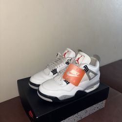 Jordan 4 Cement 