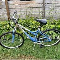 Schwinn Cimarron Women’s Mountain Bicycle