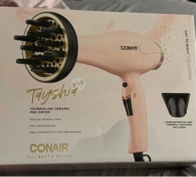Selling my conair hair dryer and my lange straightener