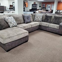 Sectional In Stock For Immediate Delivery 