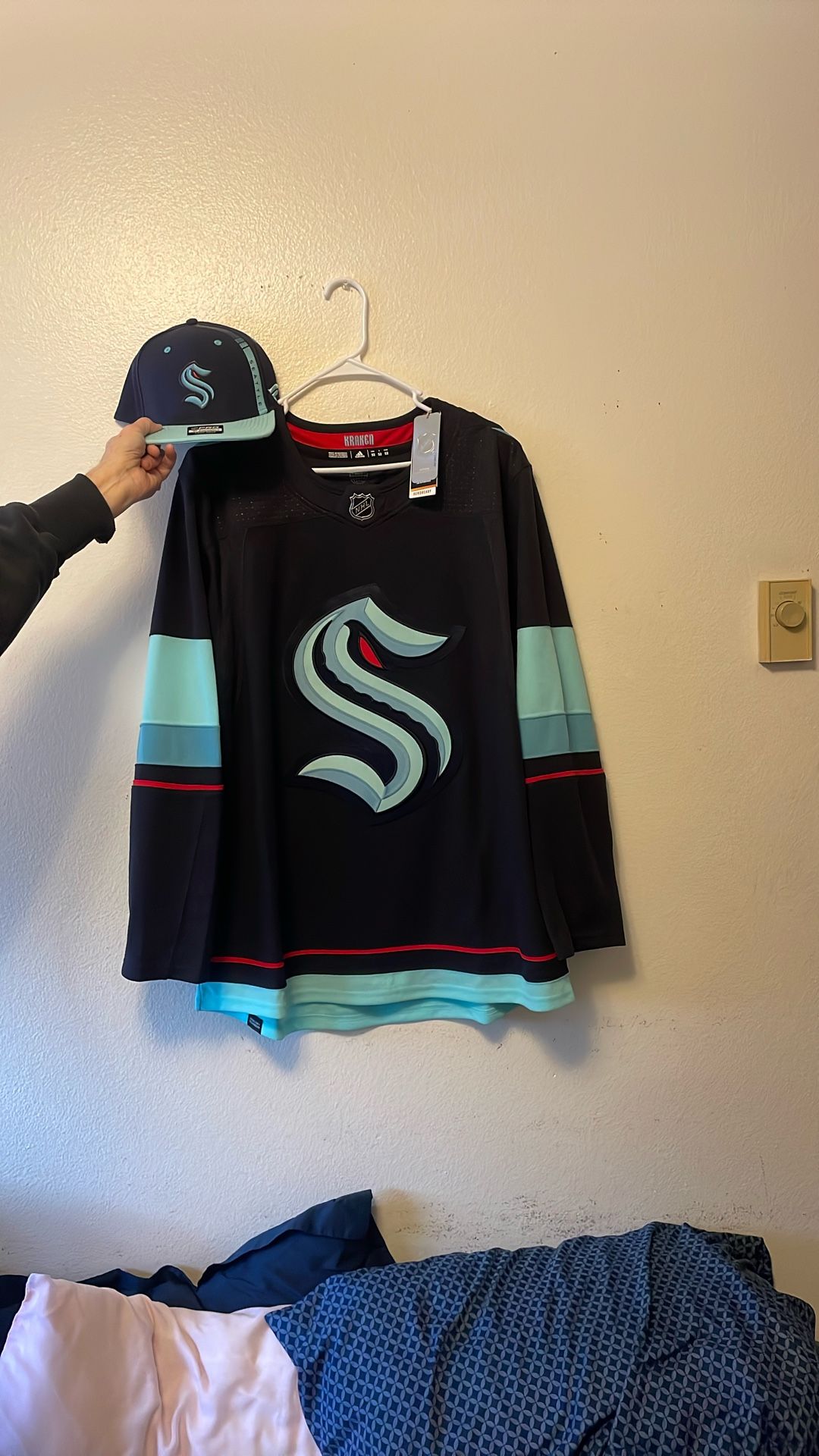 Hockey Jersey With Hat 