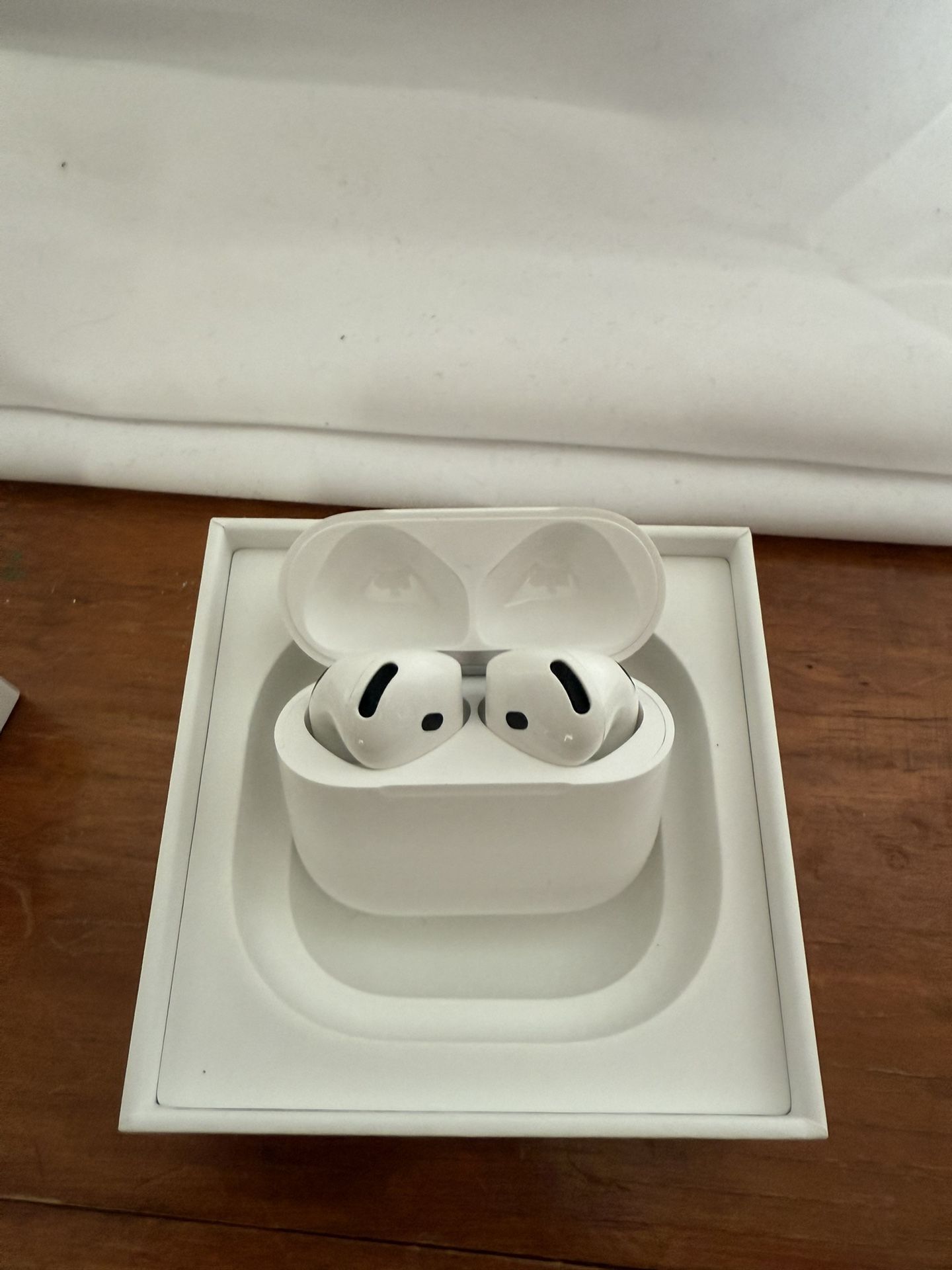 Air Pod 4