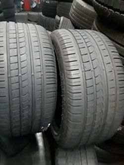 255/45r20 kumho pair of tires