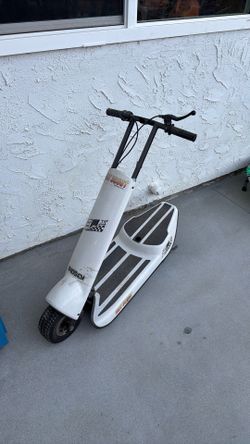 Electric scooter folding