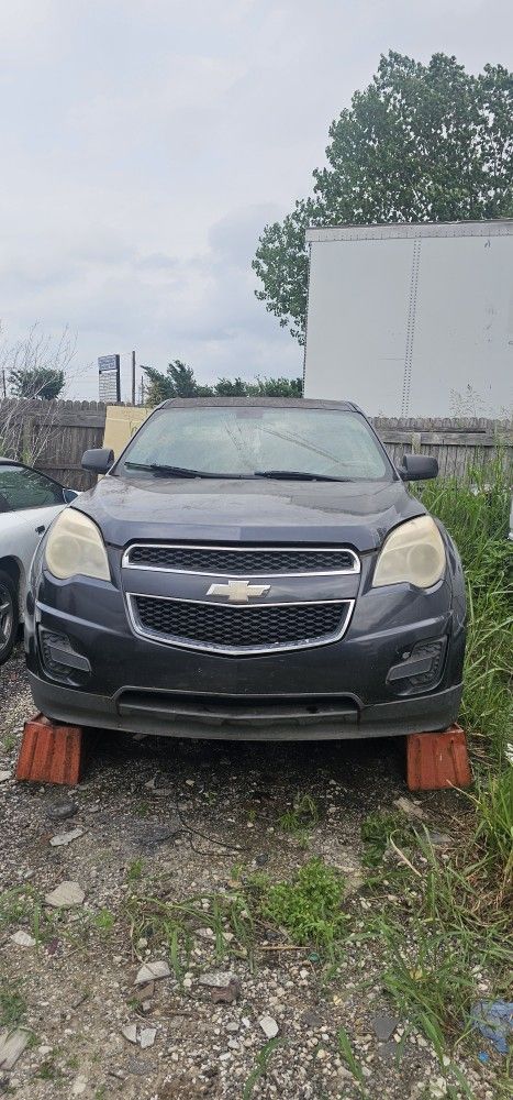 2011 Chevy Equinox Parts Only