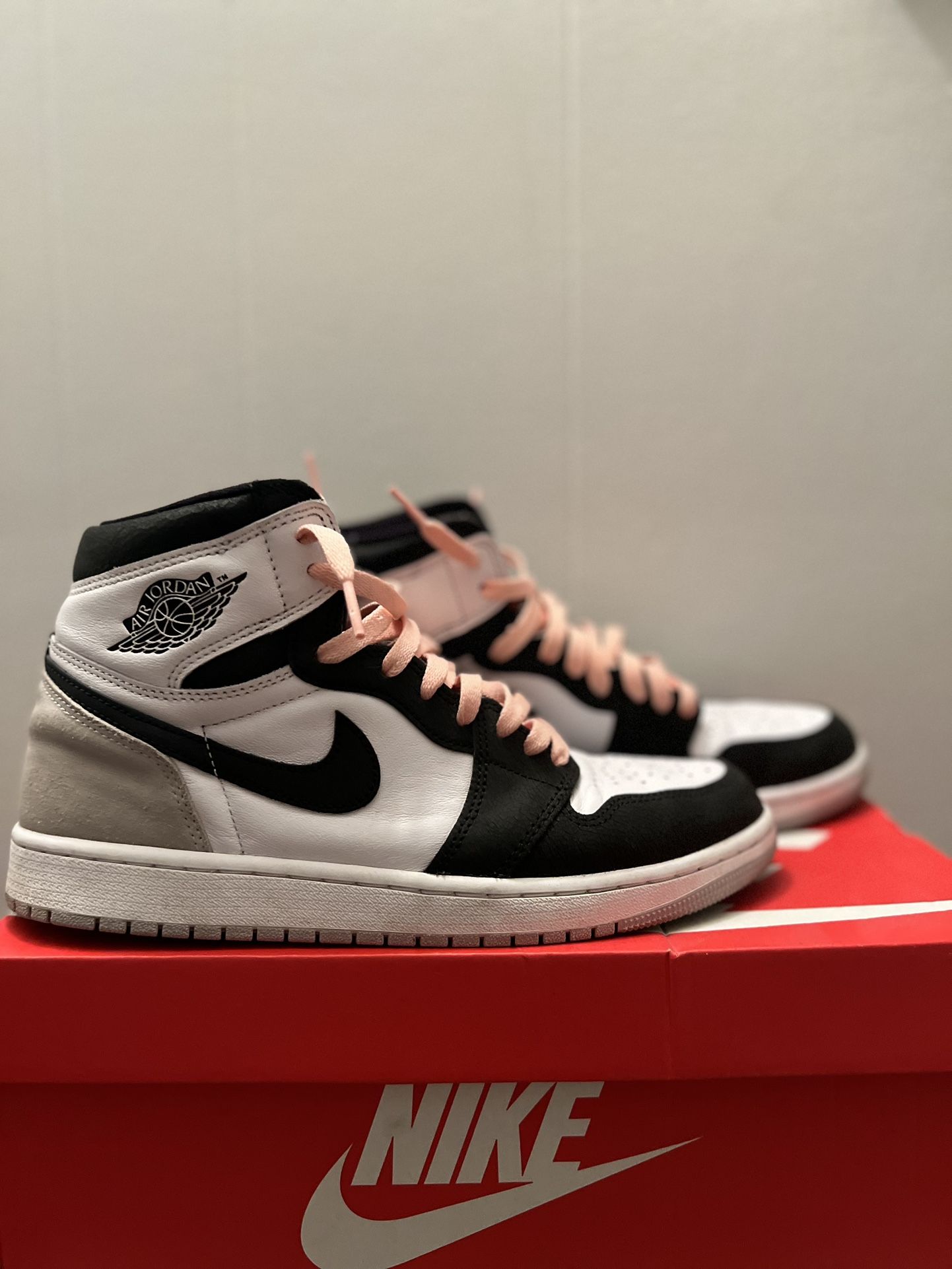 Jordan 1 "Stage Haze's"