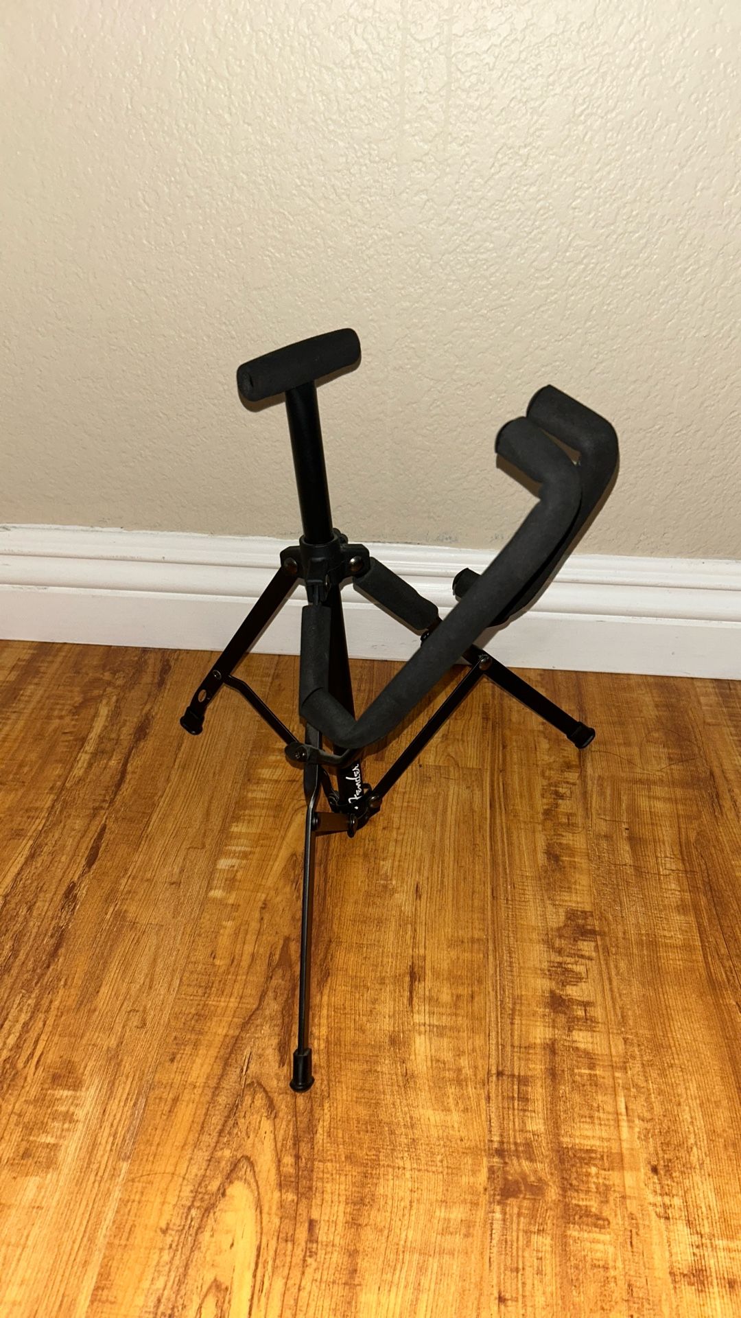 adjustable Guitar Stand