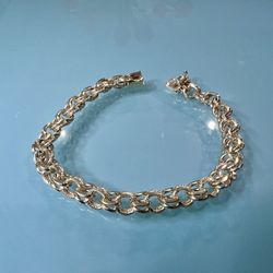 💎 Exceptional Vintage 14KT Yellow Gold 22.6g Charm Bracelet