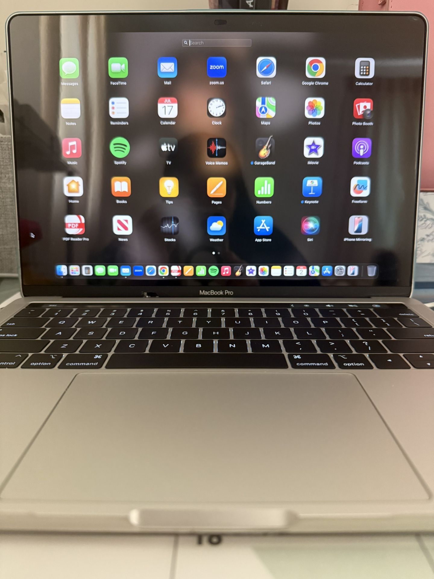 MacBook Pro, Silver, 2019, 13 Inch, 512GB SSD With Touch Bar & Touch ID