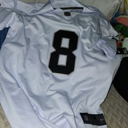 Josh Jacobs, Raider Jersey.
