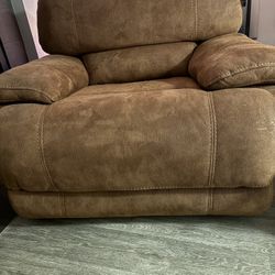 Brown Recliner Home Meridian International.