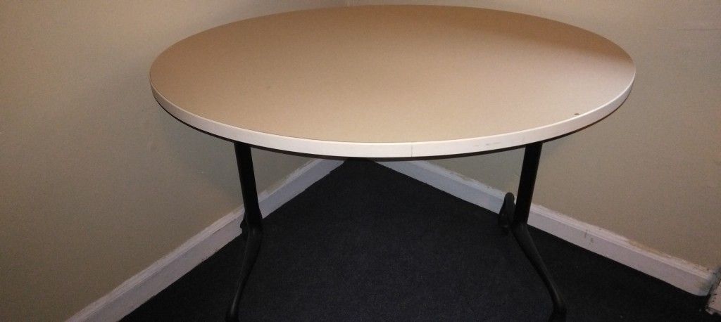 New Table With Wheels Just $40 OBO