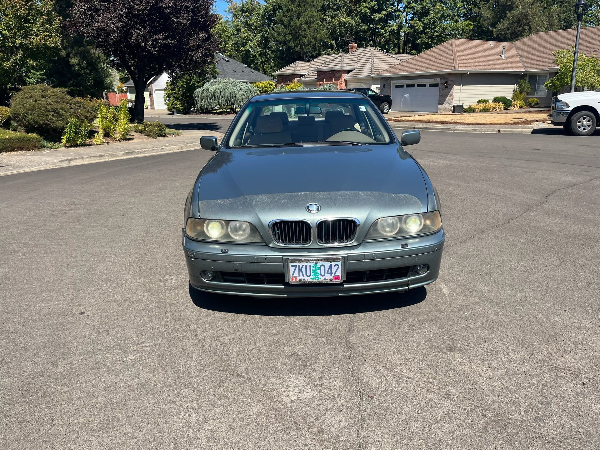 2002 BMW 525i