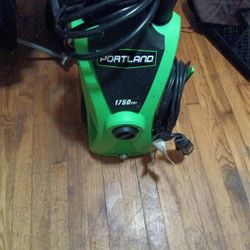 Brand New Pressure Washer 