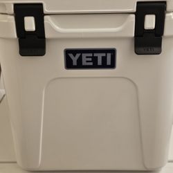 Yeti Rodie Cooler