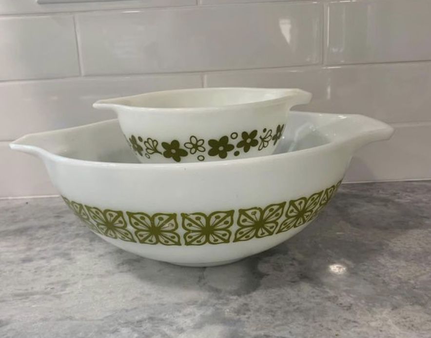 Autumn Floral Verde 441 Pyrex Cinderella Bowl