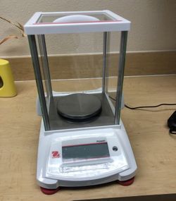 Ohaus Pioneer PA163 Precision Balance