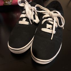 Boys Heelys - Size 2