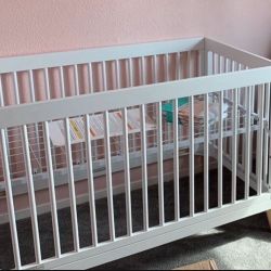 White Baby Crib