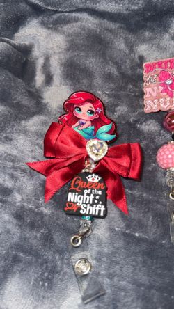 Badge reels