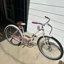 1980s Schwinn Hollywood Girls Cruiser