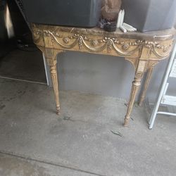 Beautiful Table With top stone