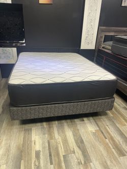Queen Mattress Come And Box  Spring  - Free Delivery 🚚 To Reasonable Distance