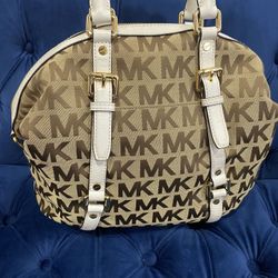 Michael Kors Medium Logo Tote Bag
