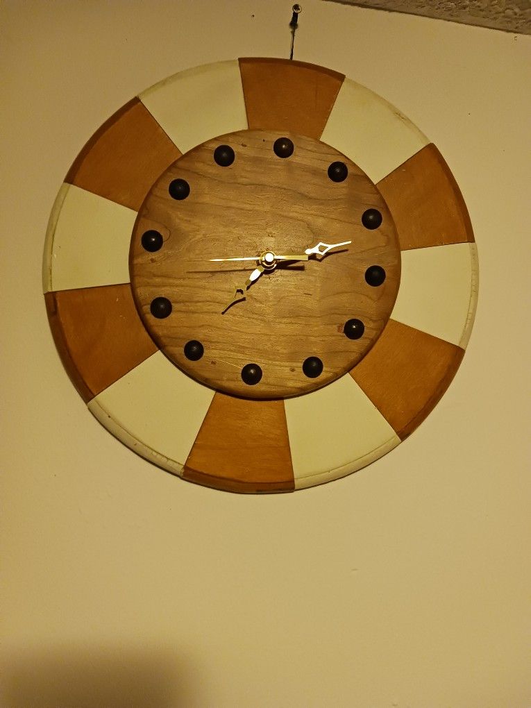 Reloj Artesanal Nuevo $20