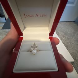 18k Yellow Gold 2.93 CRT G Vs2 Marquise Lab Diamond OBO