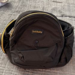 Tush baby carrier 