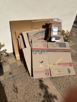 Free moving boxes